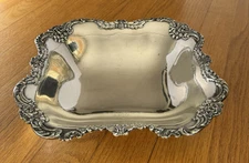 Antique Middletown Plate Co. ~  Silver Quadruple Plate Serving Bowl