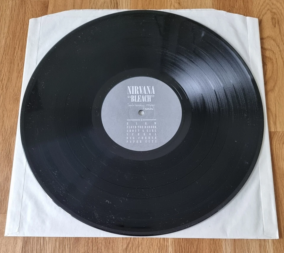 Nirvana-Bleach Vinyl (Tupelo Records 1989) UK Version Excellent Condition  - Bild 4 von 4