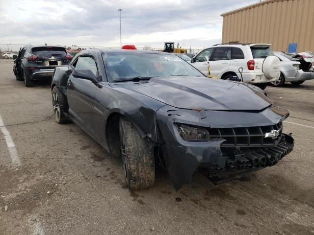 2013 Chevrolet Camaro Used Rear Drive Shaft 6SP RWD Opt MV5 104K Miles Foto 4 de 4