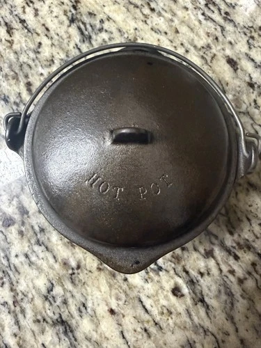 Wagner Ware Cast Iron Hot Pot 1363 with Original Lid -  RESTORED CONDITION