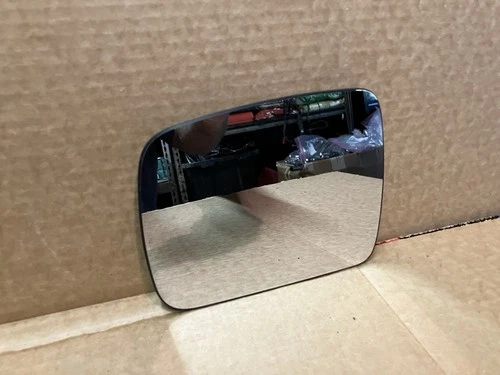 2010-2013 RANGE ROVER SPORT DOOR MIRROR GLASS drivers side HEATED