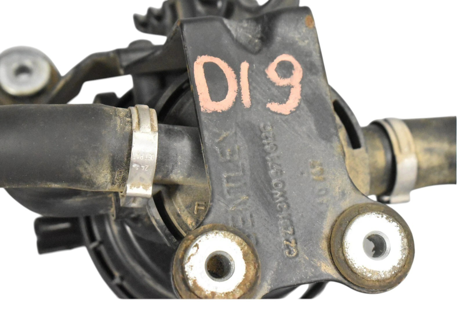 03-18 Bentley Continental GTC Flying Spur Fuel Emission Leak Detection Pump OEM