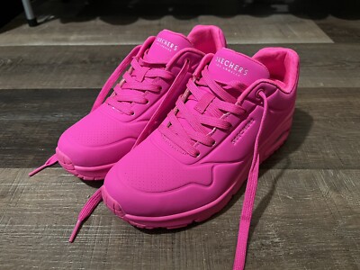 Skechers Wide Fit Hot Pink Sneaker Shoes Womens size