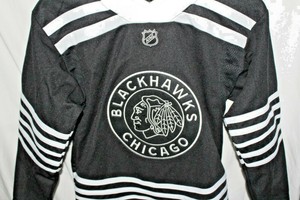 blackhawks black jersey