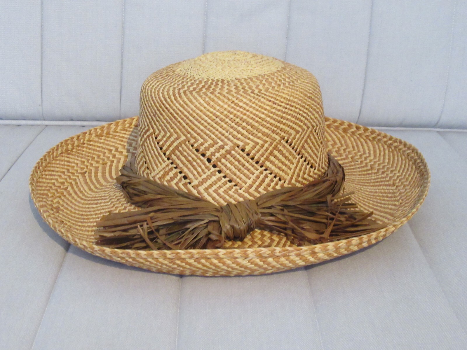 NIB Wedding/Church/Winter Toucan Collection Black Beige Hat Made in USA Women main image 2