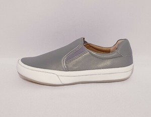 vionic grey shoes