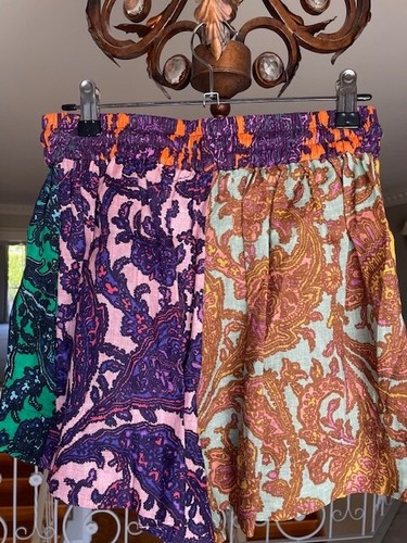 ZIMMERMANN WOMENS PAISLEY PRINT MULTICOLOURED SHORTS SIZE 0 AUD 6-8 US 2-4 - Picture 2 of 8