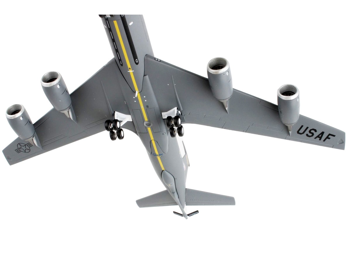 航空機・ヘリコプター Gemini 200 Boeing KC-135R 1/200 Amazon.com: GeminiJets G2AFO1266 U.S. Air Force Boeing KC