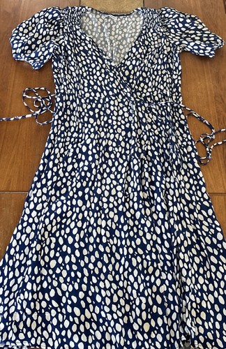 Vestido Reformation Midi True Wrap Azul Blanco Estampado 3XL Plus Corbata Smocking Bueno - Imagen 6 de 17