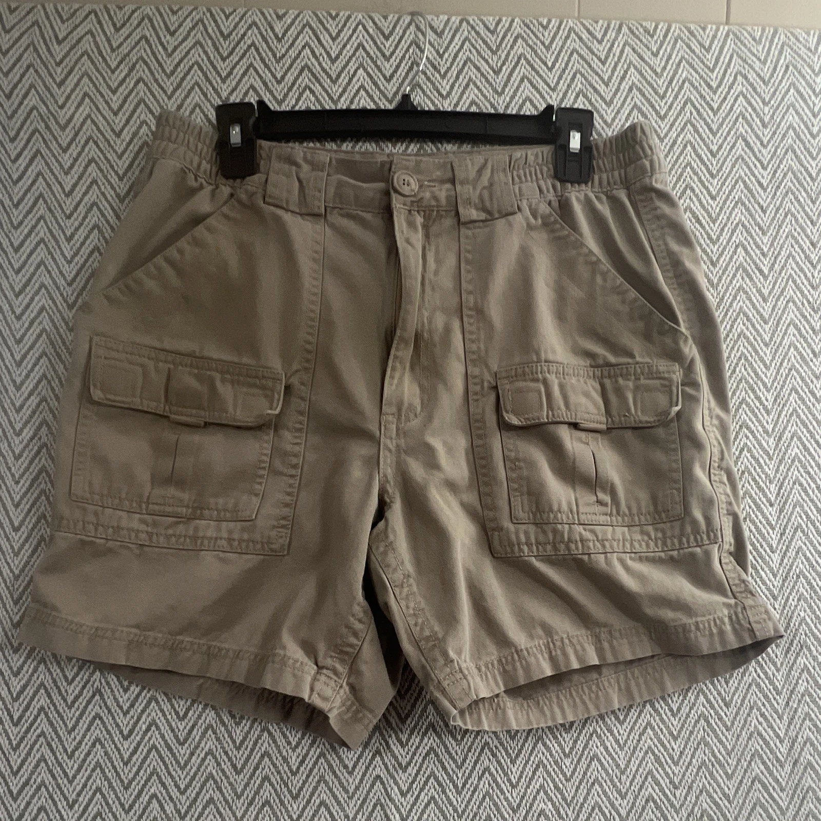 VTG Great Northwest Clothing Co Mens Beige Cotton Cargo Shorts 31x5.5 Hiking
