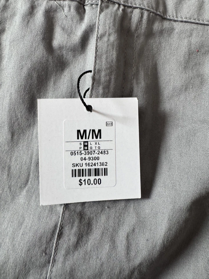 Minifalda gris Charlotte Russe para mujer talla mediana, linda, sexy, fiesta, salida nocturna Foto 4 de 4