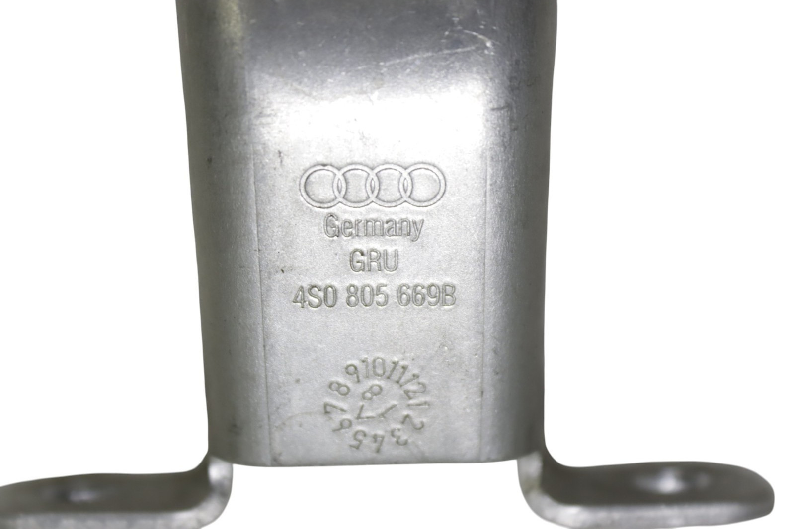Audi R8 2017-2023 FRONT+RIGHT Radiator support