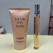 Set Lancome La Vie L'Eau de Parfum Purse Spray 0.3oz & Body Lotion. 1.69oz