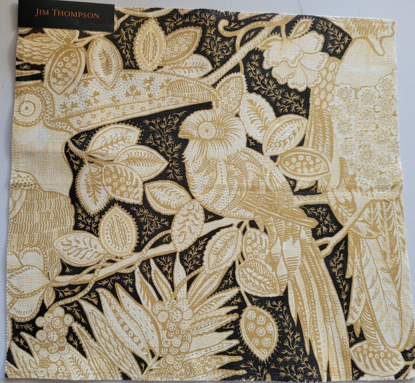 JIM THOMPSON Fabric Remnant AMAZONIA 02 100 Linen 13"W x 12"L