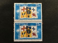 1981 AUSTRALIA BIRTHDAY OF QUEEN ELIZABETH II 22C PERSONAL FLAG - USED PAIR