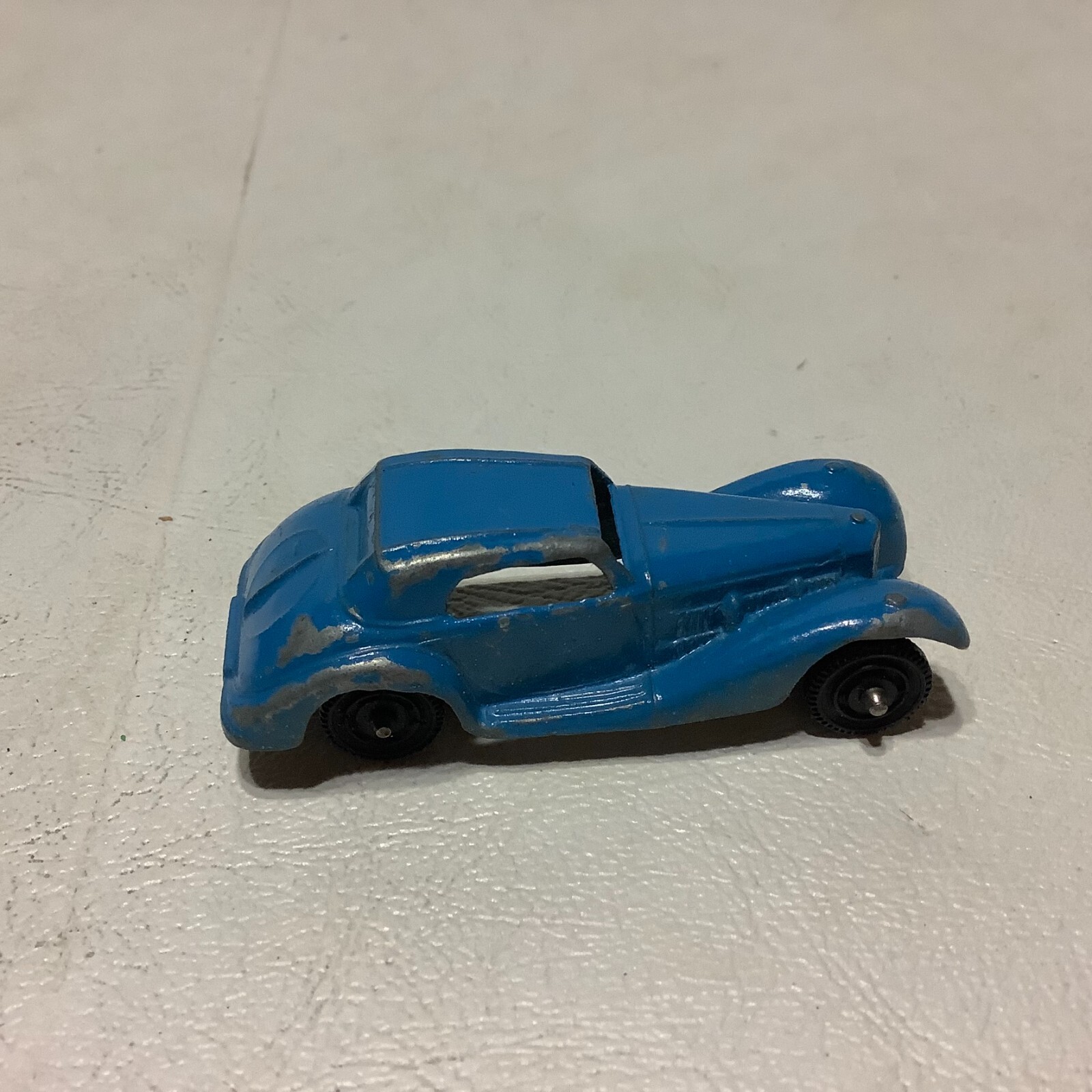 Picture 2 of 5