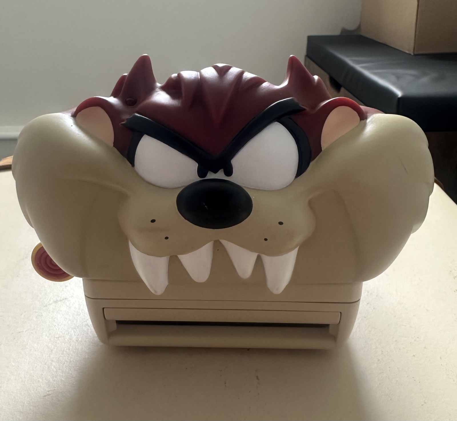 Polaroid Looney Tunes Tasmanian Devil "Taz" 1999 600 Edición Limitada PROBADO