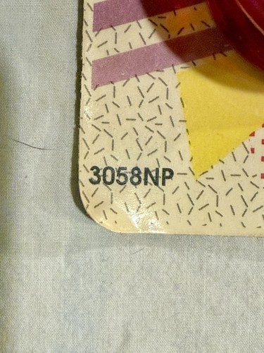 VINTAGE DUNCAN RED BUTTERFLY ON TRIANGLE YO-YO In Box With Trick Sheet 3058NP - Picture 10 of 11