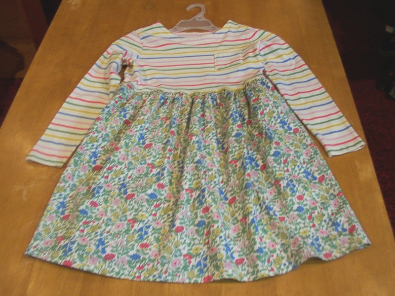 Mini Boden Spring Transition Hotchpotch Striped & Floral Knit Dress-Sz. 9-10 Yrs