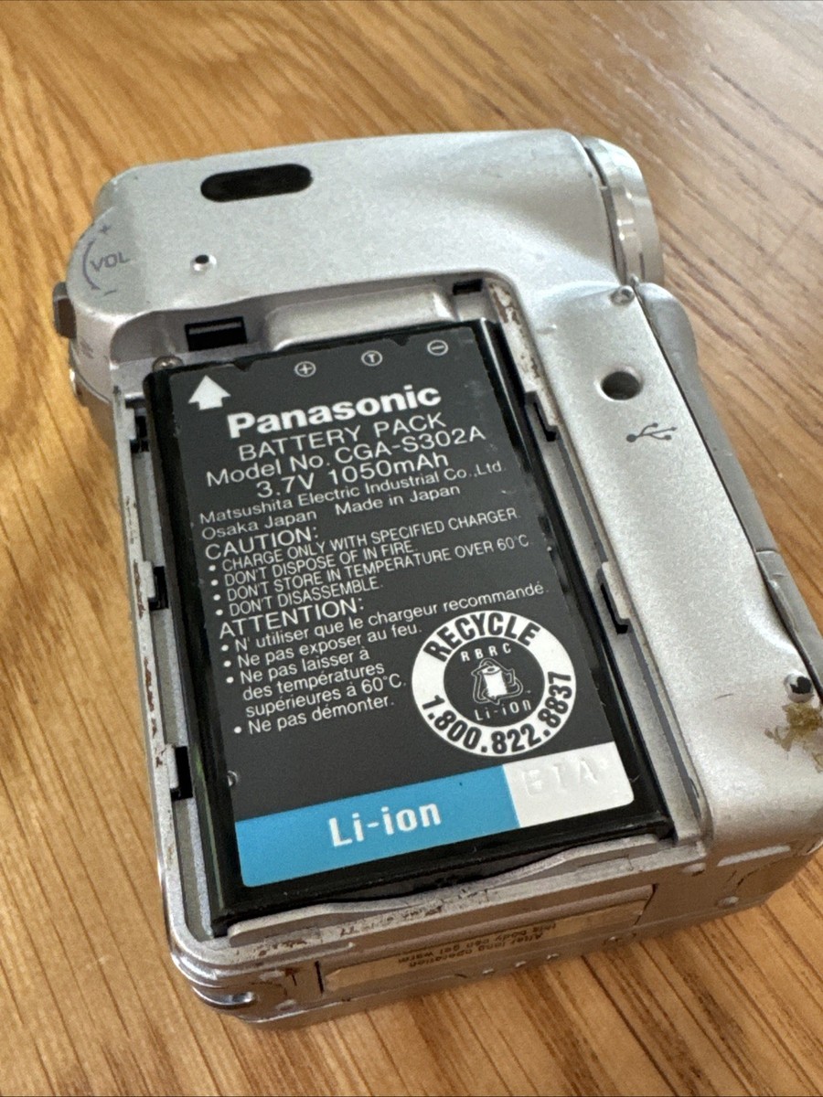 Panasonic SV-AV100 D Snap Compact Digital Camcorder w/ 10x Optical