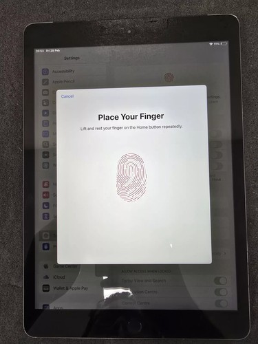 Apple iPad 8. Gen 10,2 Zoll 32GB Wi-Fi & 4G Cellular A2429 Space Grau iOS 18 Gebraucht - Bild 28 von 36