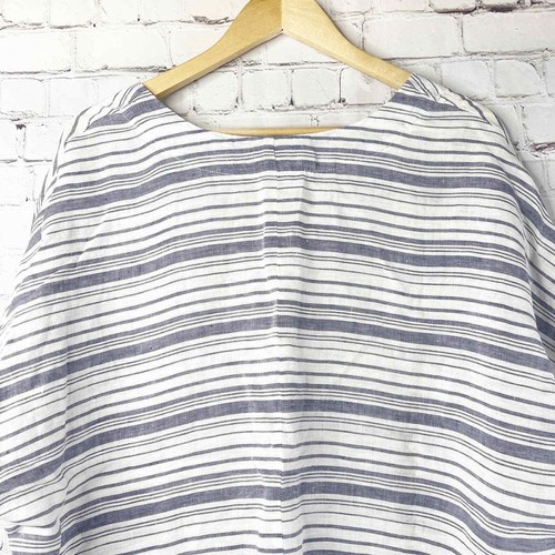 ST. TROPEZ Blue White Stripe 100% Linen Top Women's Plus 1X - Picture 7 of 8
