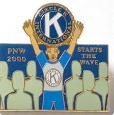 Kiwanis International Pacific Northwest "2000 Starts The Wave" Lapel Pin