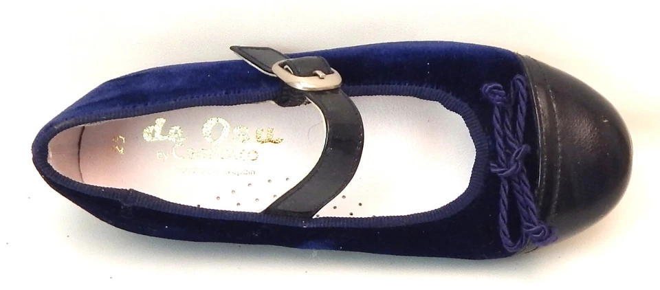 DE OSU - Испания - девочек темно-бархат патент бант платье туфли - европейский - размер 8 - Изображение 4 из 4