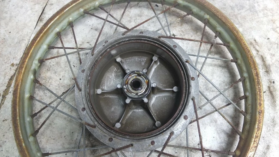 69 Yamaha YDS6 Y DS6 250 Front Rim Wheel - Image 3 of 4