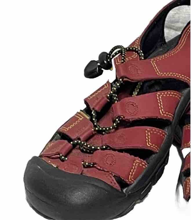 Sandali da trekking impermeabili KEEN Newport Sandler 4 giovani rosso nero pelle gomma