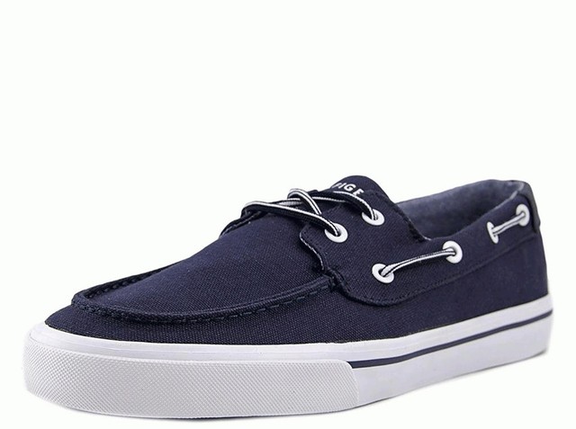 tommy hilfiger canvas boat shoes