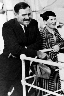 Earnest And Pauline Hemingway On Ship's Deck Wall Art Home Decor - POSTER 20x30