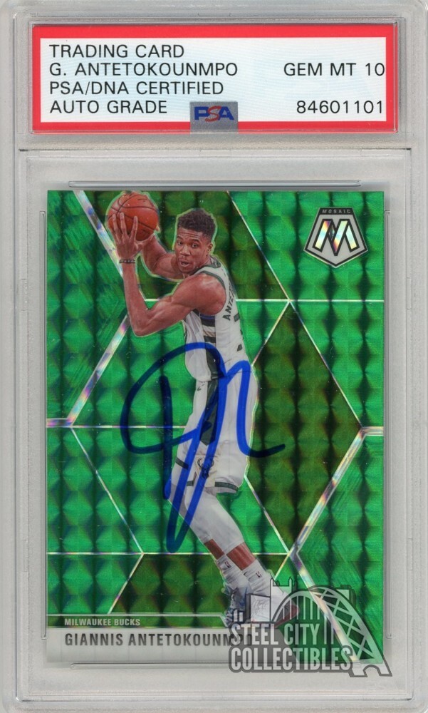 Giannis Antetokounmpo 2019-20 Panini Mosaic Green Autograph Card #75 PSA/DNA 10