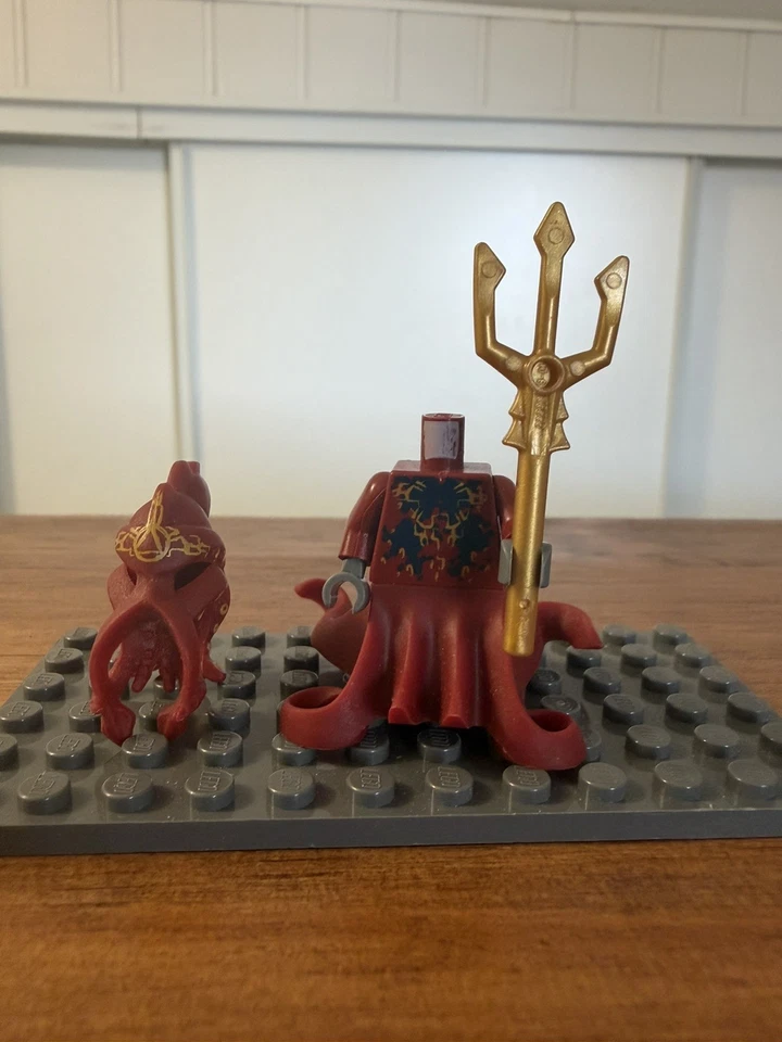 LEGO Minifig – Atlantis Squid Warrior atl007 - Sans tête - Photo 1/4