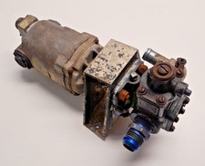 BLACK & DECKER 24V Motor & Chandler-Evans Corp. Transfer / Fuel Pump - 200 GPH