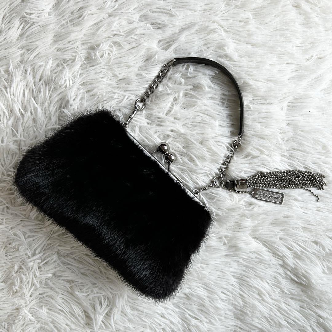 Vintage COACH Kiss Lock Flame Fur Bag 黒 Coach Vintage Kiss Lock Flame Fur Bag Black, Elegant Retro