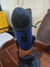 Blue Yeti USB Desktop Microphone Black/Blue, Mute, Adjustable Stand, Headphone  