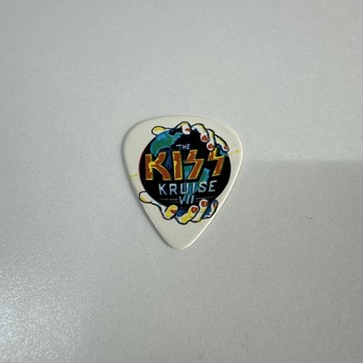KISS Kruise VII 2017 Gene Simmons Indoor Show Night 2 Guitar Pick Plektrum