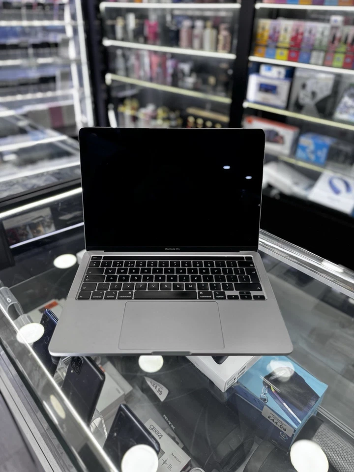Apple MacBook Pro 13,3 Zoll (256GB SSD, Intel Core i5 8. Gen, 3,90 GHz, 8GB)..., photo 1 of 5