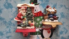 2 Santa Claus Decorative Christmas Accessories