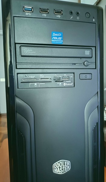 Ordenador de sobremesa, placa base Asus H87Z-Pro, Intel 7 4770 3,4 Ghz ,  Usado.