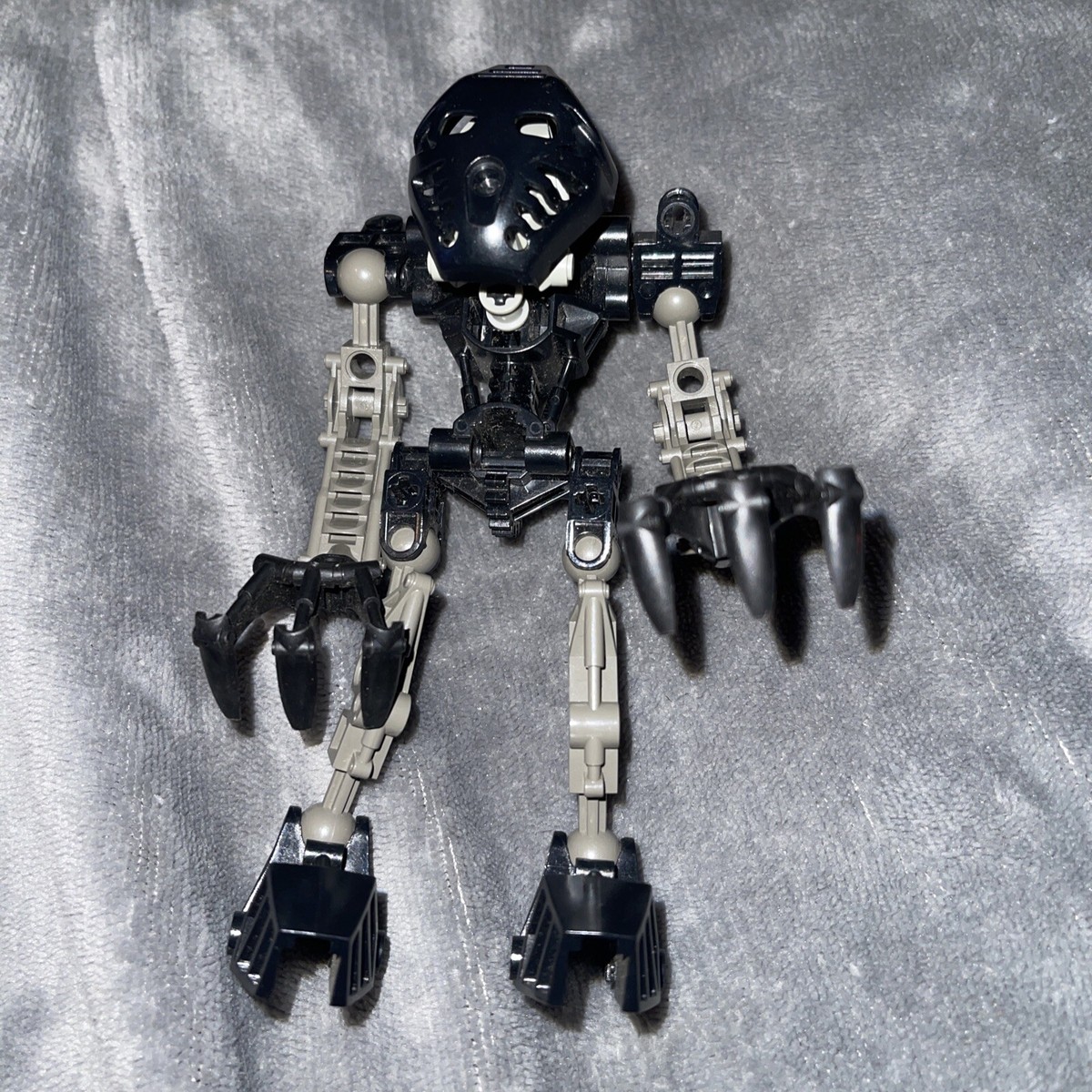 Lego Bionicle Toa Onua 8532- Complete Figure Only Good Lego Bionicle Toa Onua 8532- Complete Figure Only Good