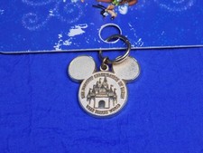 Disney Pin Trading 'the HAPPIEST CELEBRATION On EARTH' Mouse Ears Charm 2005