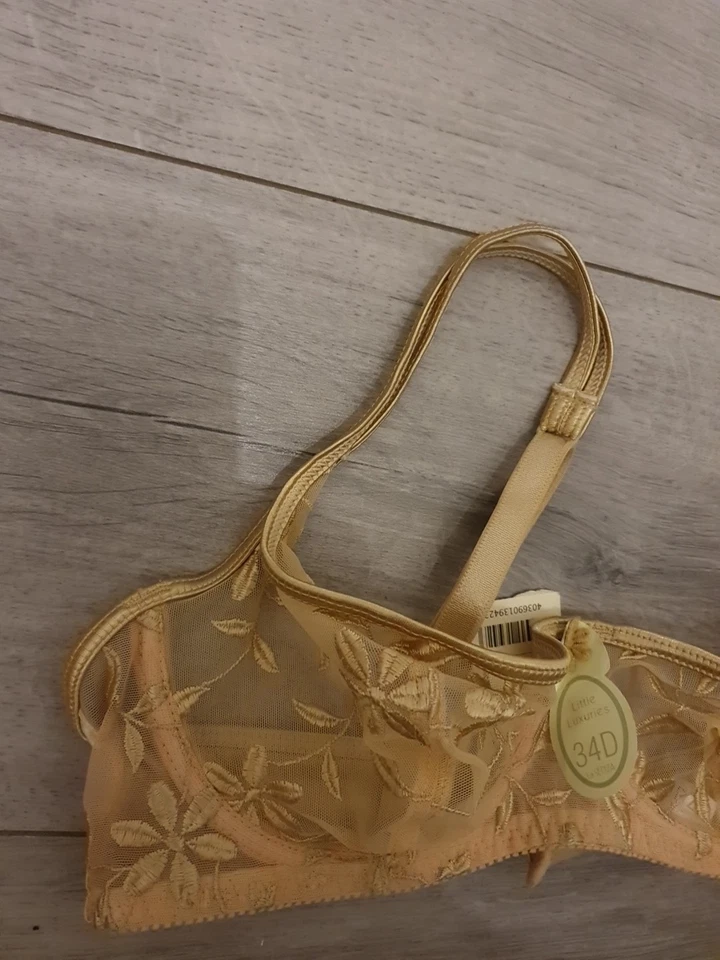 Nuevo con etiquetas Conjunto de sujetador y tanga vintage La Senza dorado Sophia bordado transparente talla 34D y 10 Foto 4 de 4