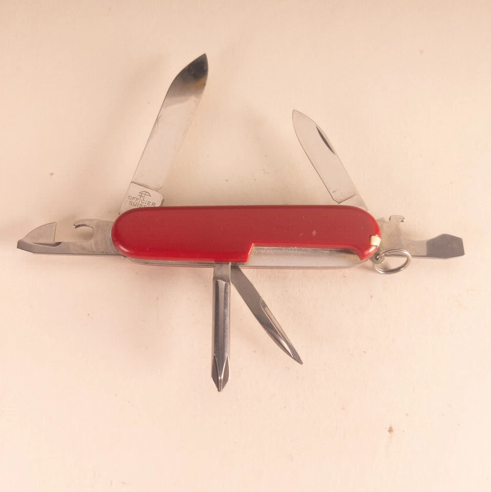 Victorinox Tinker Small Vintage BOY SCOUTS 1978-1982 Crossbow No Eyelet 84mm - Image 3 of 4