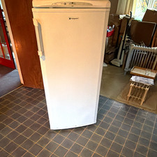 Hotpoint RZA51 Upright Freezer White. Manual defrost. 6 Drawer collection only.