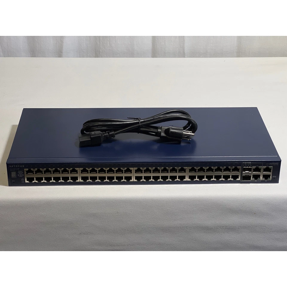 Netgear Prosafe Smart Switch FS752TS Stackable 48+4 Port 10/100 - Image 2 of 4
