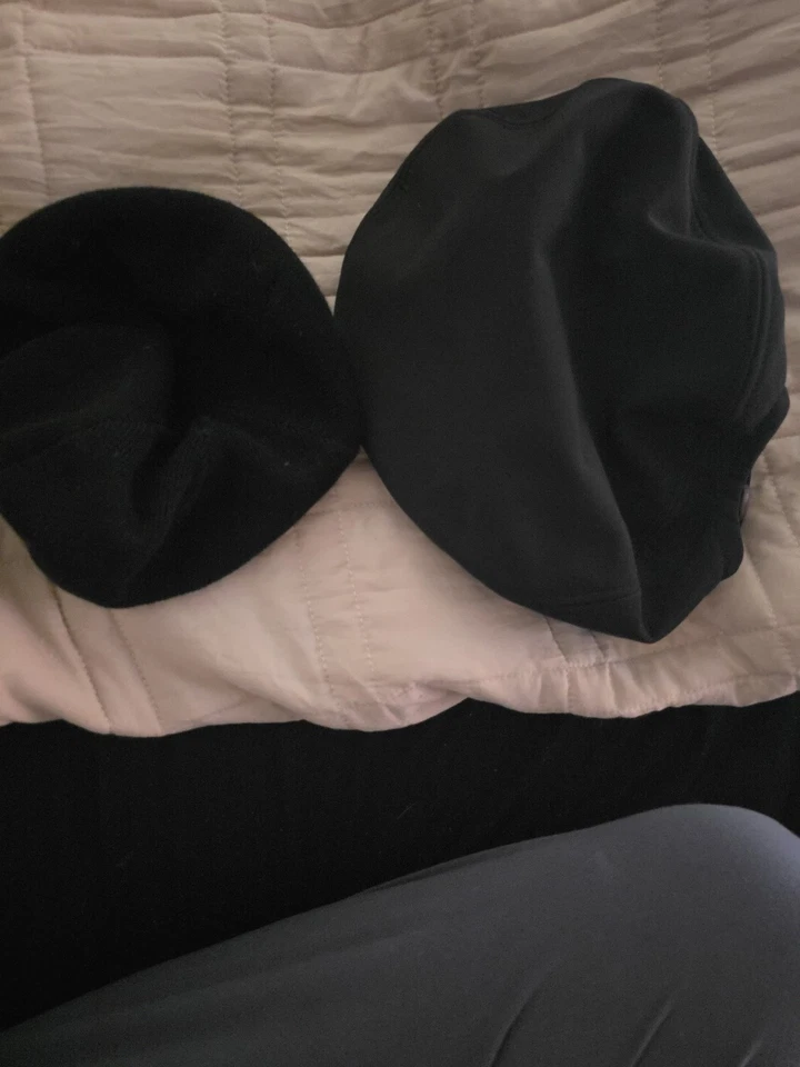 Kappa Authentic (2) Seasonal Caps Women Juniors..Black & White - Image 2 of 3