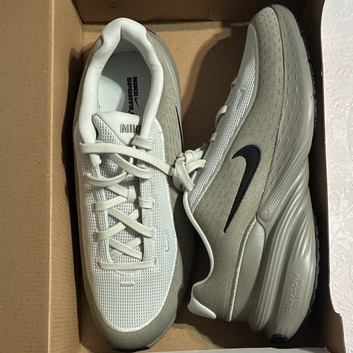 Nike Uplift SC Shoes Mens 11.5 Light Silver/Black/Light Army Sneakers IB2765-007 Nike Uplift SC Running NEW Mens SIZE 12 Army Green Silver  main image 4