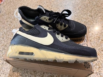 Size 8 - Nike Air Max 90 Terrascape Black White 2022 - DM0033 002